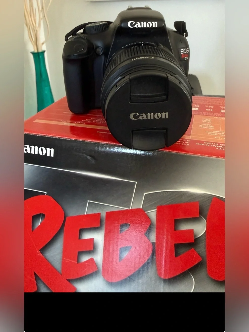 Canon EOS Rebel T3 DSLR Camera Kit with Black Bag and Black/Red Strap